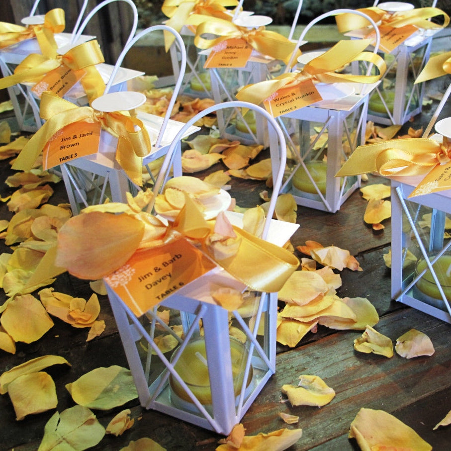 Bulk yellow rose petals for bright wedding aisle and party décor – Prime Petal Company