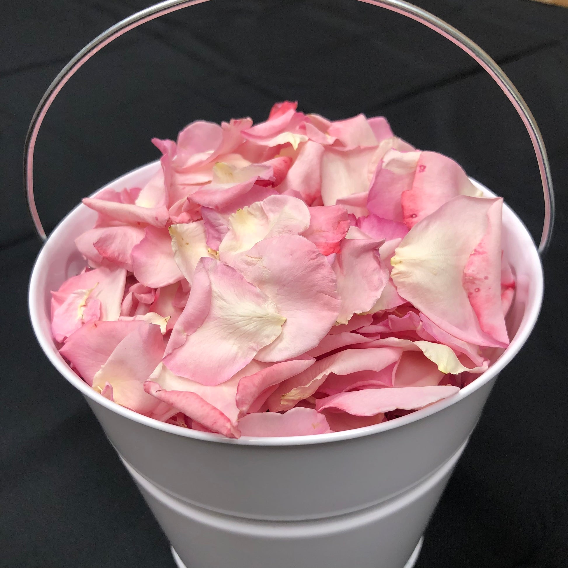 Flower girl petal pail with real rose petals for weddings – Prime Petal Company